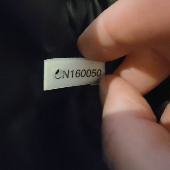 New York & Company Faux Leather Pants. Size L. - Picture 6 of 6